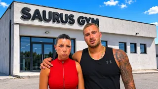 PROBLEMI U SAURUS GYMU