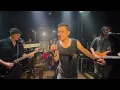 Download Lagu ANDRA \u0026 THE BACKBONE - AKU MILIKMU (LIVE AT ODIN) NO EDIT