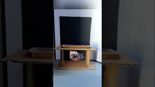 DIY hologram projector Just cardboard plastic and your phone