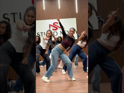 ගැස්සෙන හිත🥰❤️‍🔥 Class Details 0776607566:WhatsApp #oshanliyanagedance #trending