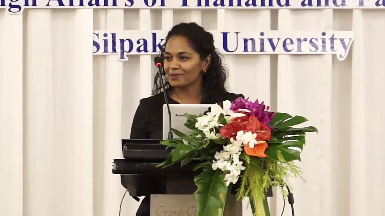 From Concept to Realization of Smart Cities: Lessons from America & South Pacific