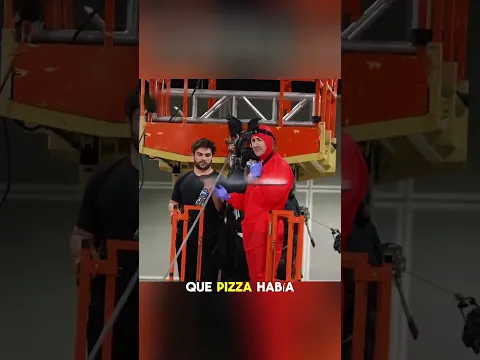 🍕🔥 ¡Creó la pizza más grande del mundo y batió un récord Guinness! 😱🌎 #viral #foryou