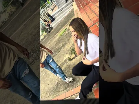 Aquí un detrás de cámaras 😂
