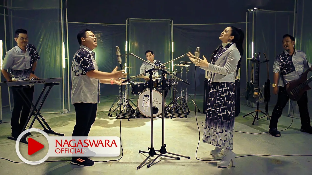 
          
          
          
            
            Wali & Fitri Carlina - Sakit Tak Berdarah (Official Music Video NAGASWARA) #music
          
        . 