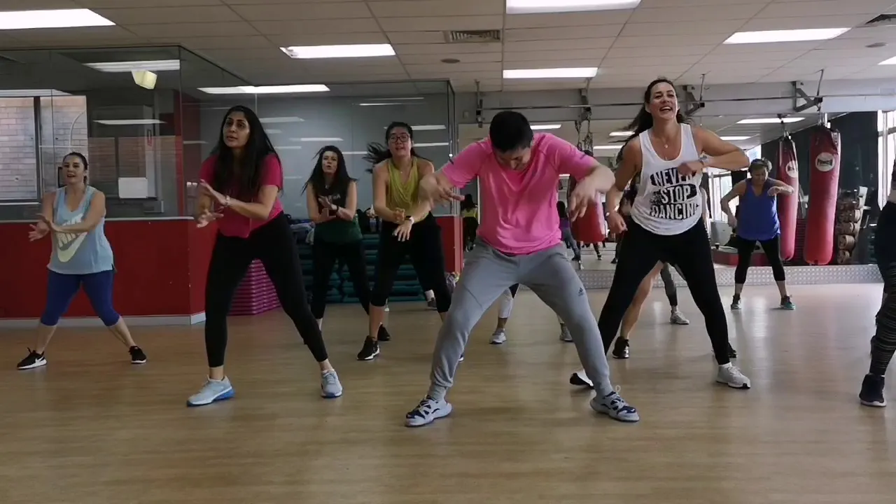 Guallando by Fulanito. Choreography by Jorge Guallando by Fulanito. Choreography by Jorge