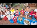 Download Lagu មកផ្សារជាំក្សាន្តថ្ងៃនេះអ៊ូអរណាស់បងប្អូនមកពីភៀសសឹកច្រើនជាងមុន
