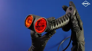 Video: Rechts | LED breedtelamp rood-wit-amber | 12-24v | 50cm. kabel | MB-4792RWA
