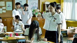 طالبه بتعجب بشاب جميل وبتطارده ولكنها متعرفش أنه هيكون سبب في اسوء تنمر هتشوفه فحياتها ملخص مسلسل 