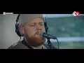 Tom Walker - 'Leave A Light On' (acoustic) live @ Ekdom in de Ochtend