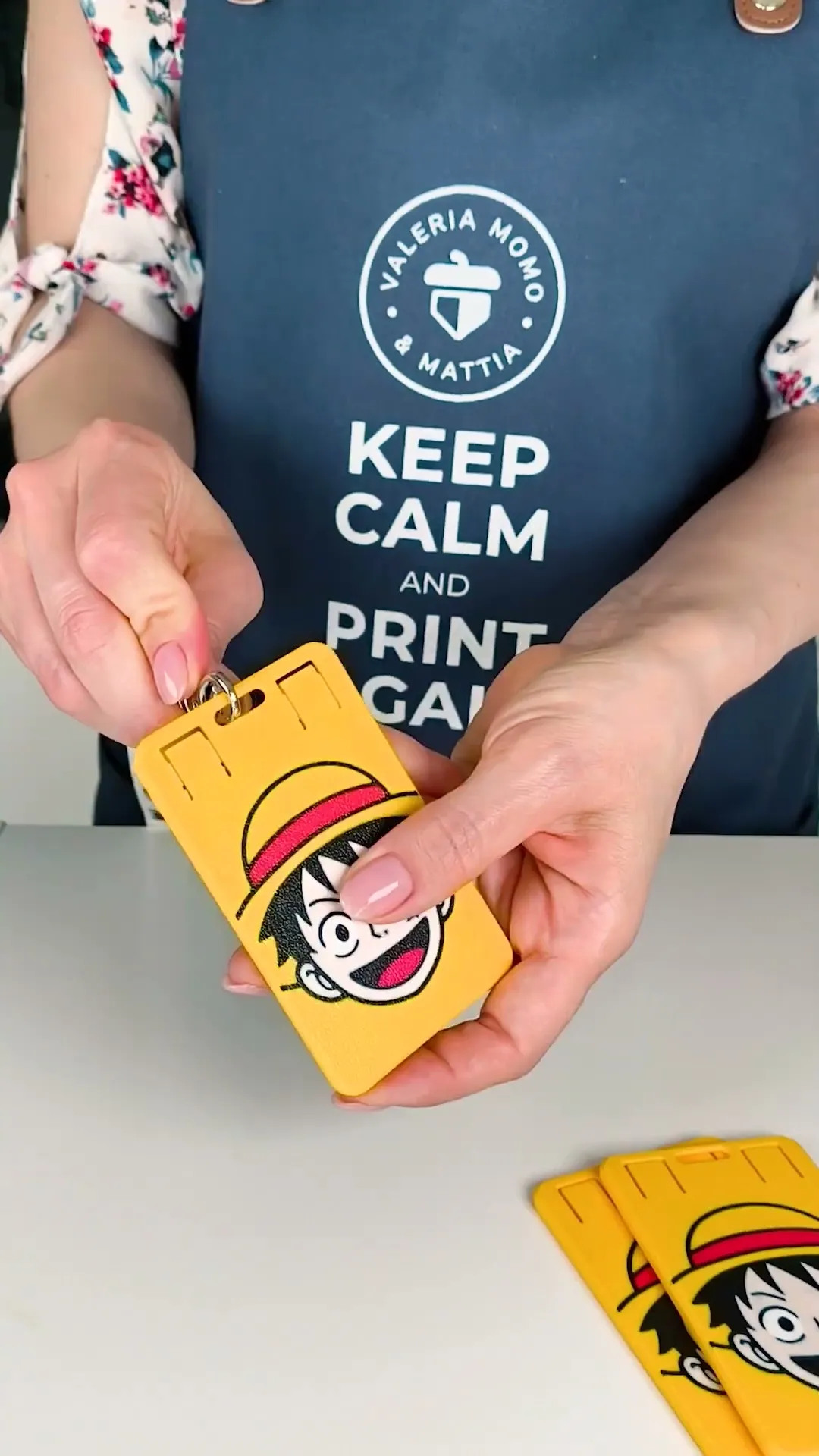  Captain Luffy Badge & Card Holder (Standard Size)