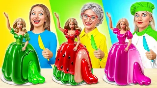أنا مقابل جدتي في تحدي تحضير الطعام المأجورون المطبخ مضحك Jelly DO Challenge 