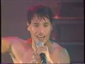 Worlds apart; future tour; Everlasting love et Je te donne.wmv