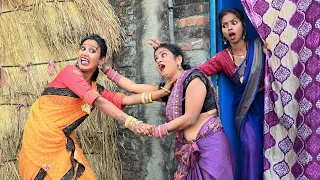 Watch The Crazy Girl Fight Over Milk Bhojpuri Comedy Video 