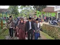 Lagu Viral‼️Kekompakan Warga Saat Jajap Pengantin di Desa Ini Bikin Jalanan Penuh!
