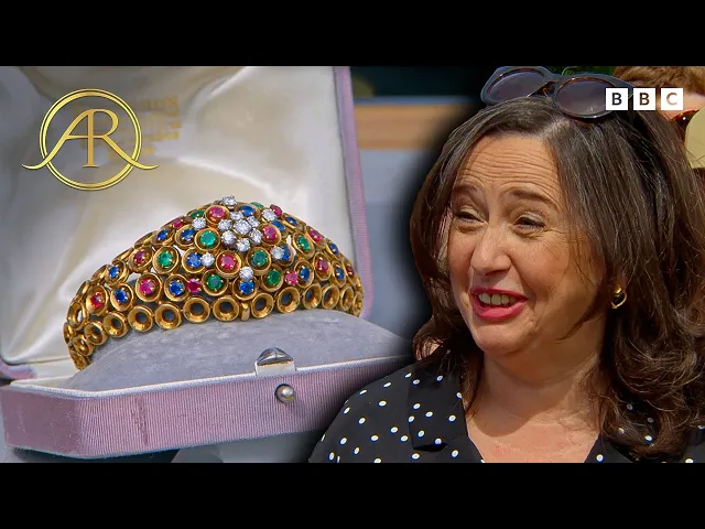 Socialite’s Boucheron Jewels Leave John Benjamin Speechless | Antiques Roadshow UK