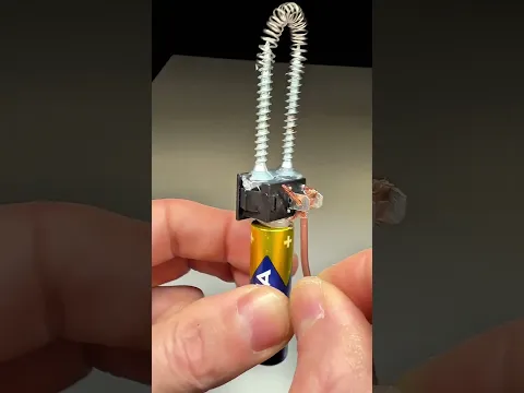 🔥Who Knew You Could Start a Fire withJust a Simple Battery?⚡️