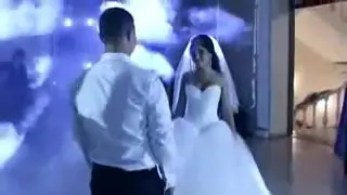 رقص العروس والعريس على اغنية سمعني نبضك 