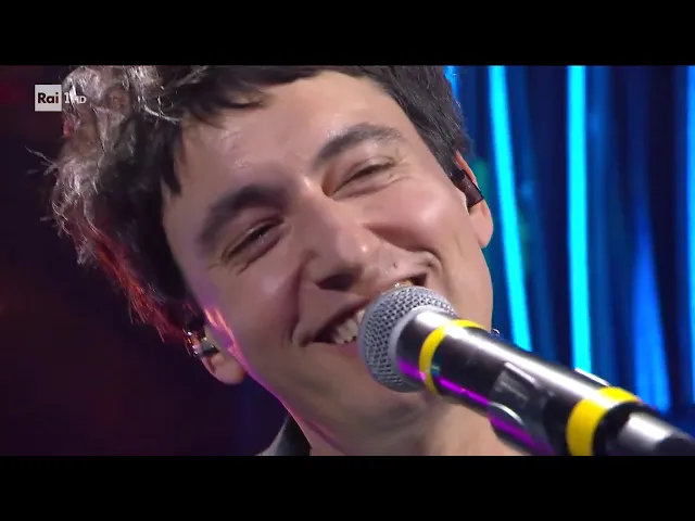 Sanremo 2026 - Maria Antonietta & Colombre cantano La felicità e basta