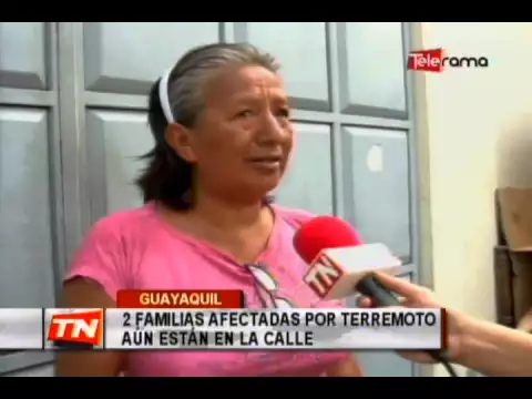 2 familias afectadas por terremoto aún están en la calle