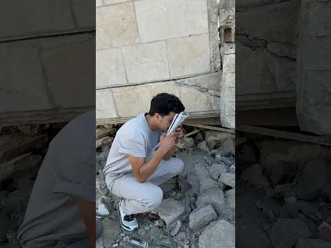 رجل يُصلح القرآن ؟؟!