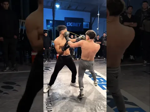 Dodge, then strike. Can you time it? #Boxing #CounterPunch