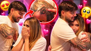 YOLO LE MOSTRÓ SU TATUAJE DEL OJO DE KAREN… ¡Y ASÍ REACCIONÓ! 😱👁️❤️