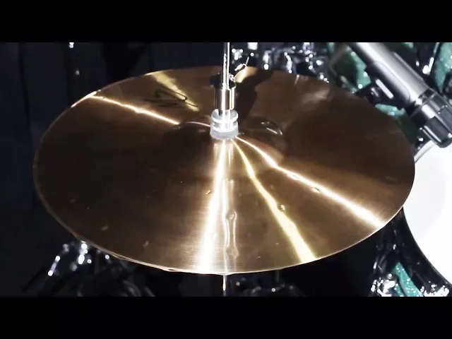 ポメチー Prato China 18