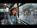 愛的禮物 4K 鳳飛飛的經典歌曲《愛的禮物》帽子歌后 鳳飛飛（1973年收錄於專輯中），林煌坤作詞，林家慶作曲。這首歌以柔和的旋律和充滿溫暖的歌詞，表達了對愛情的守護與期盼，是當時家喻戶曉的華語經典。