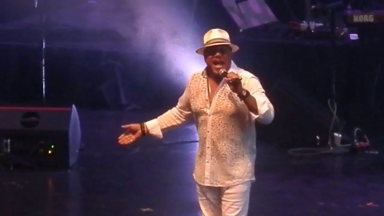 'The Harmonious' Howard Hewett - "I'm For Real" (LIVE)