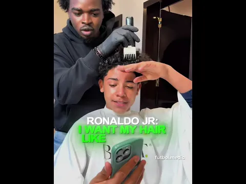 Ronaldo Jr & Yamal Have Same Style.. 🤩