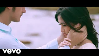 keisya levronka tak ingin usai official music video 