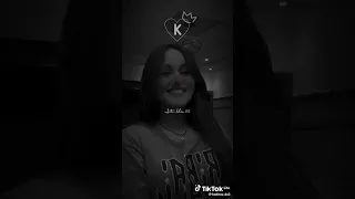 طاير بلوطو ووالديا يعيطو 