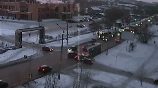 Омский лихач едва не устроил две аварии на ул. Дианова
