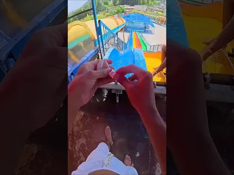 pria ini mencoba kecepatan seluncuran ini😱