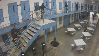 JAIL CONTRABAND FOLO