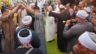 رقص ابوالعريس الحاج أحمد عطية خورشيد والعريس عمرو مع هانى الصعيدى الفرحه الجميله Hanyels3edy 