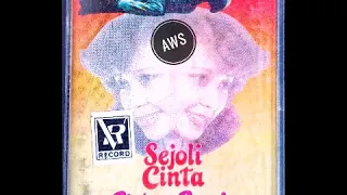 Download Sejoli Cinta Bintang Remaja - Dian Piesesha MP3