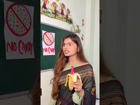 Seacrat 🤫Jelly Eting in school ||vishvi 04|| #youtubeshorts #trending #shorts