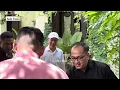 Jokowi Suddenly Opens the Door, Shocking Residents Who Were Taking Photos Together in Front of th...