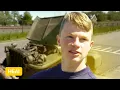 Download Lagu Lennon heeft een machtig mooie legerauto van zijn opa geërfd | HEA!