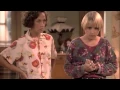 Video di Becky asks Roseanne for birth control