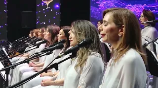 القلب يعشق كل جميل  طوق الياسمين  قيادة رستم السافي دندنها