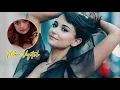 Milana Vayntrub 37 Shows Off Her Actual Size In A New Photo