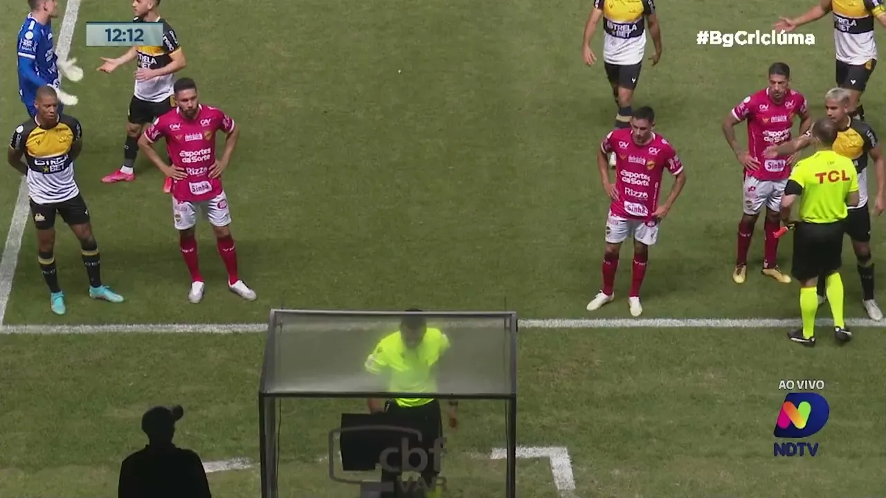 Renato Semensati: torcida é o décimo segundo jogador em campo, e VAR é o segundo adversário