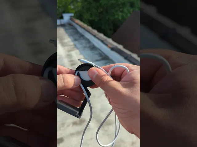 Pixel Watch 2 & 3 Charging Stand - Cliff Hanger video thumbnail
