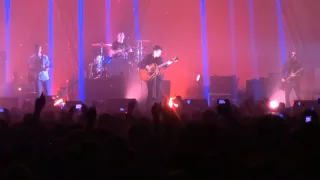 Arctic Monkeys - Piledriver Waltz live @ Zenith de Paris 2013 / France