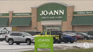I was in mourning Craft and crochet lovers saddened by Joann closing stores