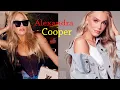 Alexandra Cooper Wiki Biography age weight relationships net worth - Curvy models plus size model