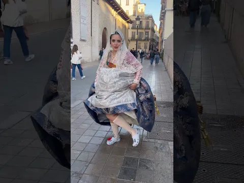 Mood Post-Ofrenda😂❤️‍🔥 #fallas #valencia #fallera