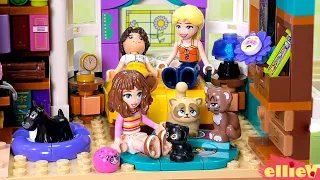 How many pets can we fit into Astrid & Petch's bedroom? 🌻 Custom LEGO dollhouse build pt 6